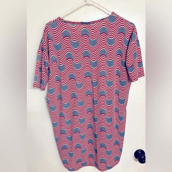 Lularoe Irma(discontinued style) USA flag - Picture 2 of 2